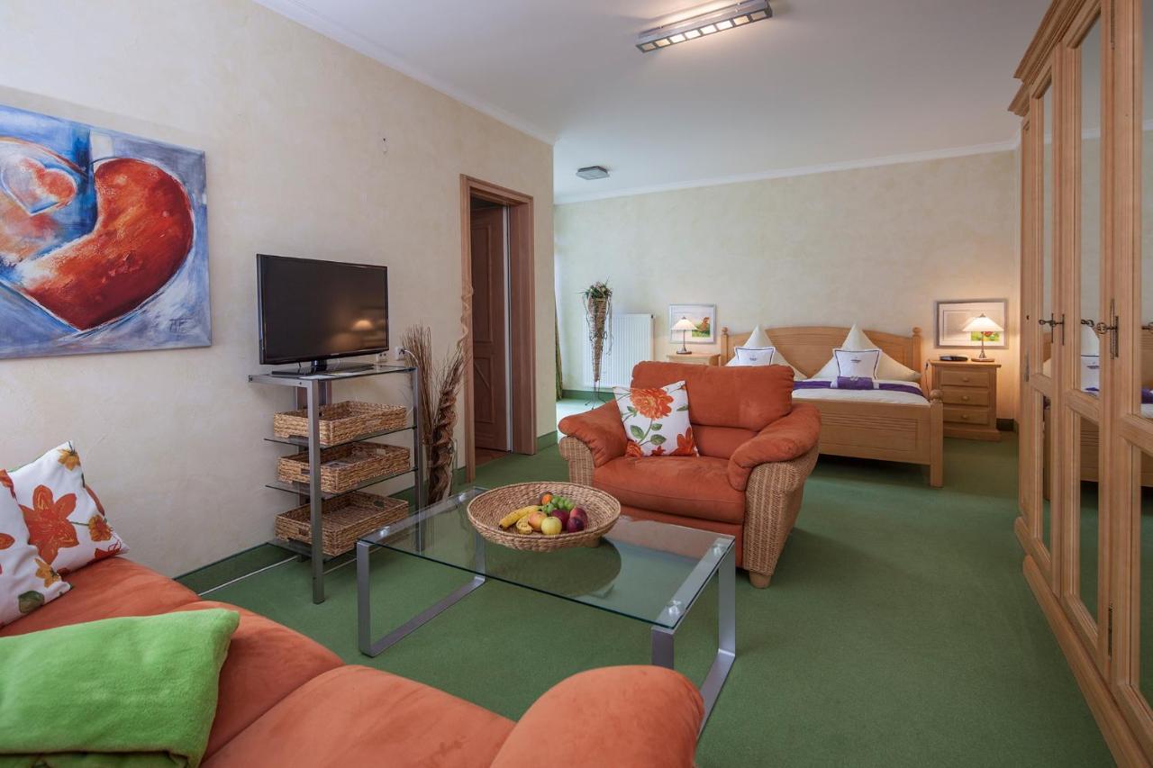 Gaestehaus Am Markt - Leisnig Bagian luar foto
